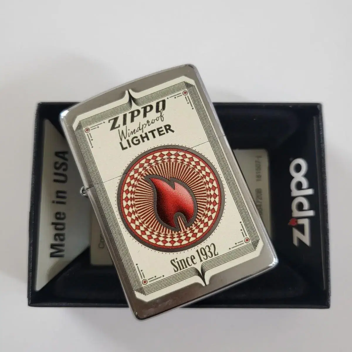 정품 28831 ZIPPO TRADING CARDS 새 지포라이터