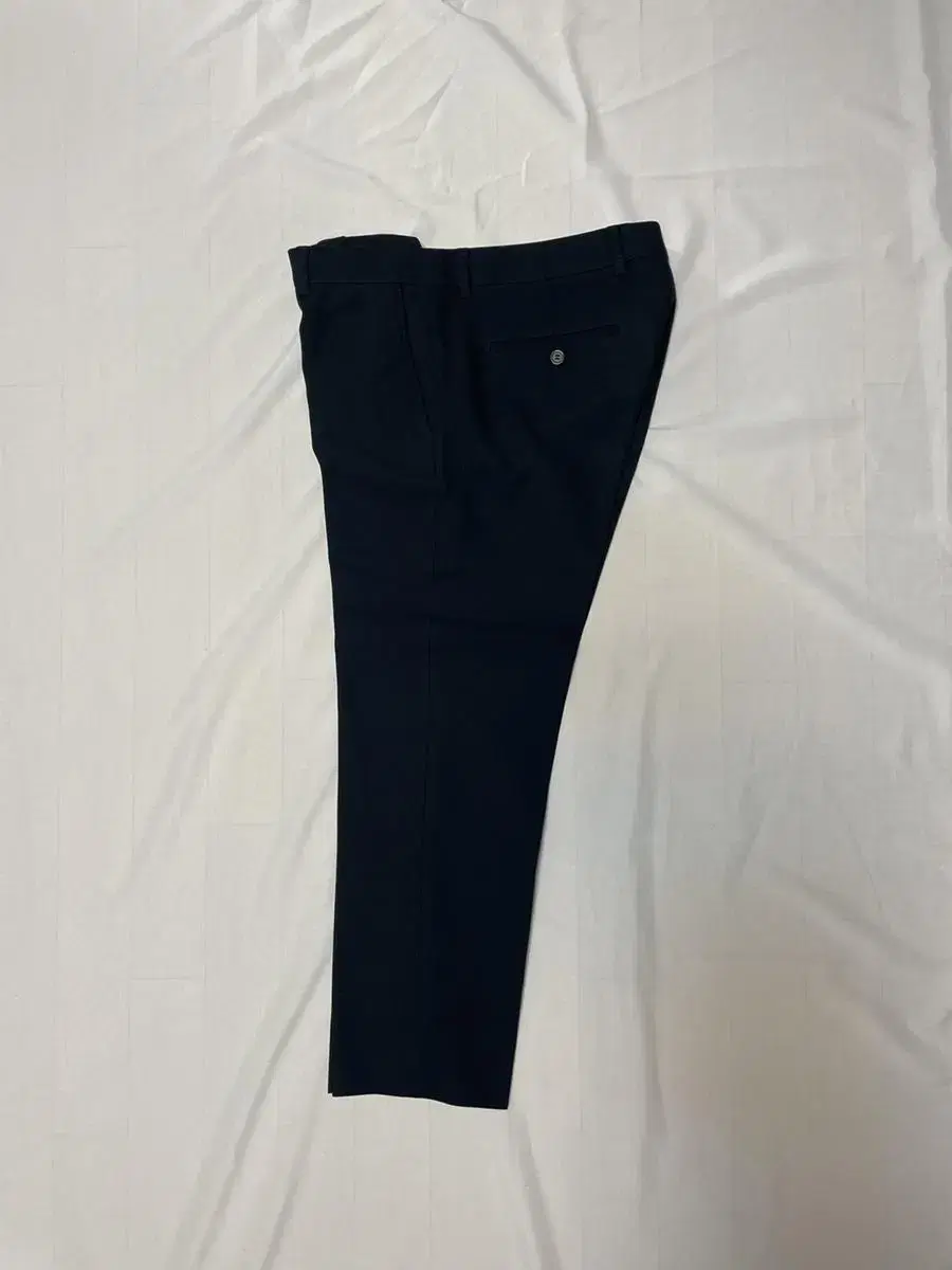 Ami Slacks 004 (with detailed sizing tape)