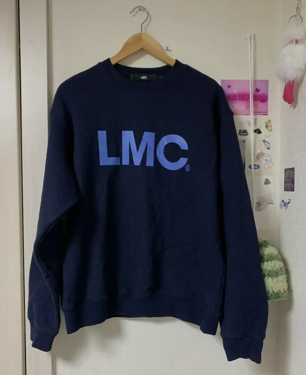 LMC 네이비 로고 맨투맨 빈티지 스포티 무신사 히코 마루