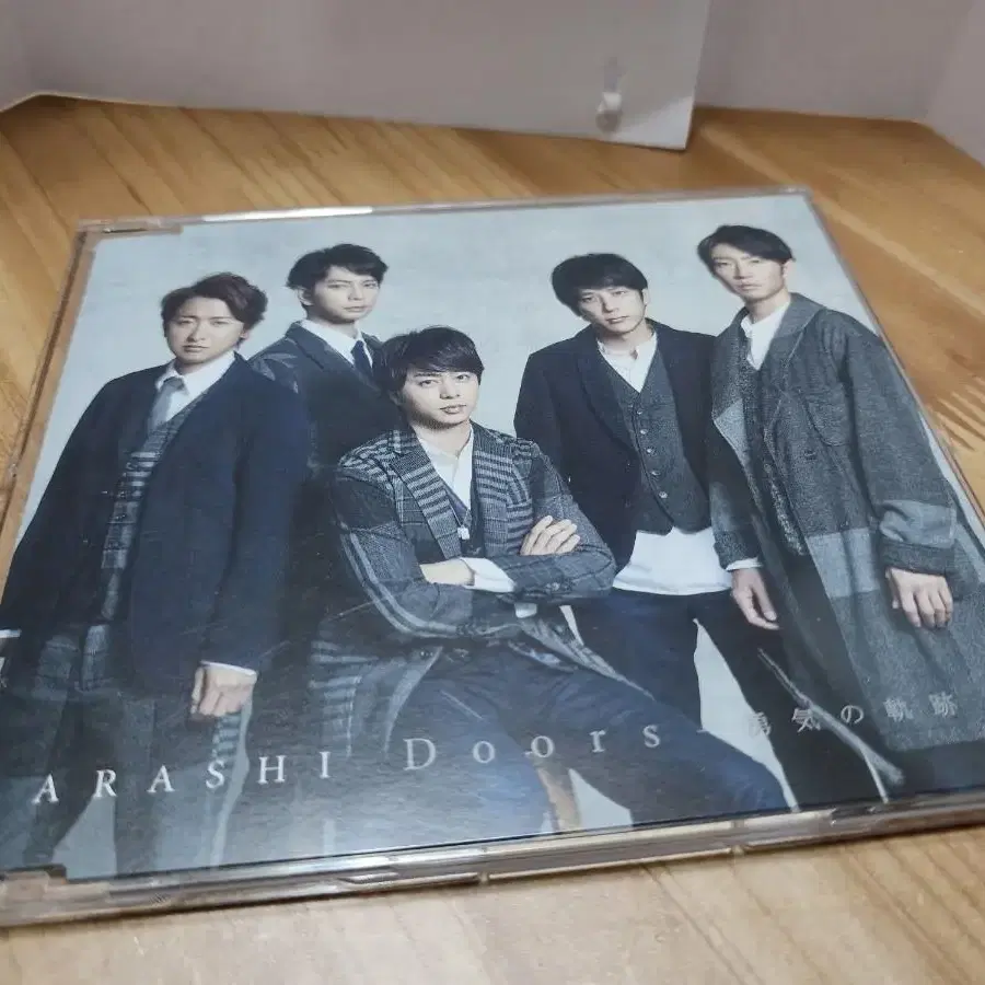 일본남자아이돌 아라시 ARASHI 앨범 Doors