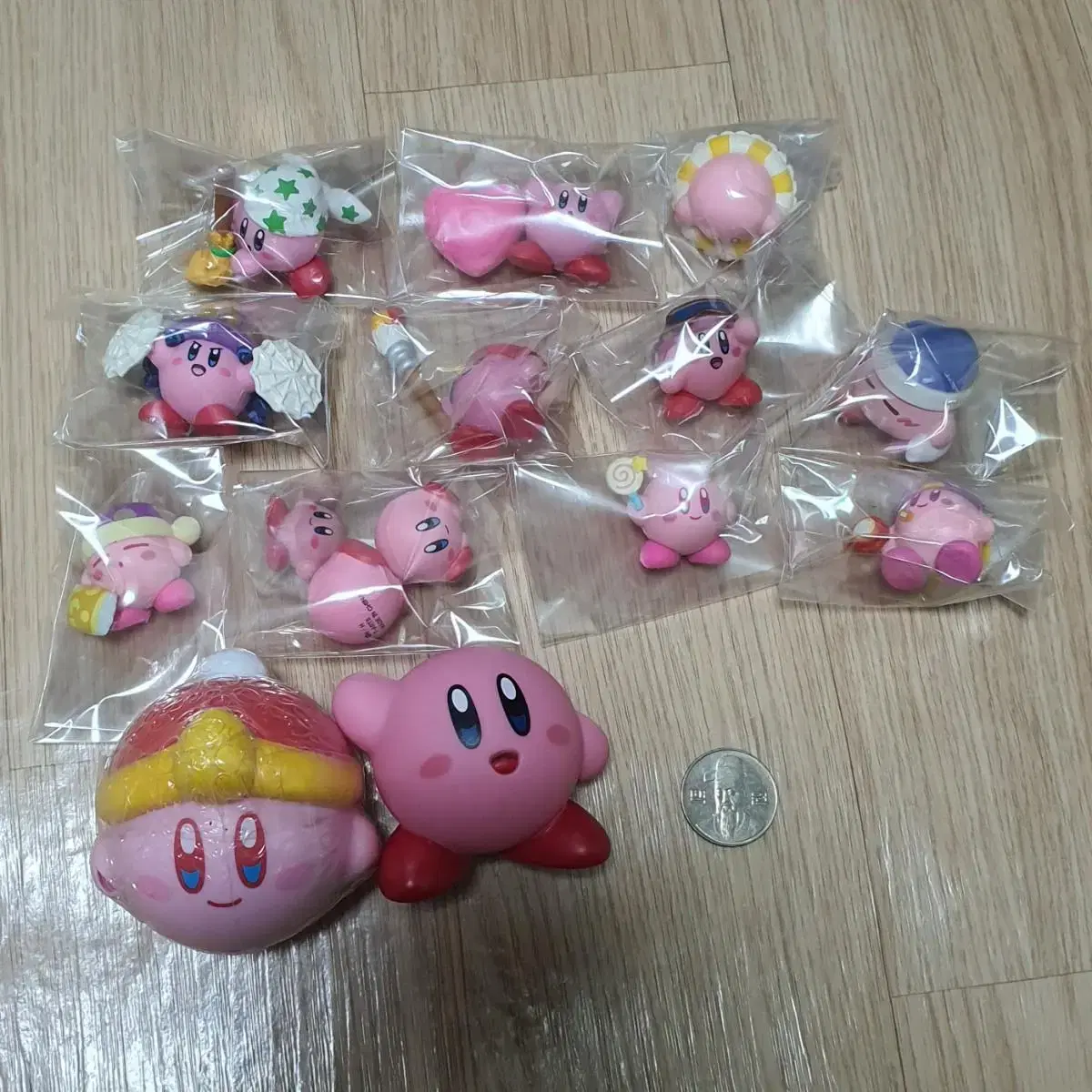 Sell Kirby gachas, figurines, and more from the stars.