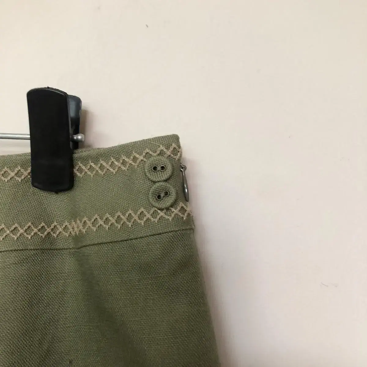 Vintage Aylesbury khaki midi sk