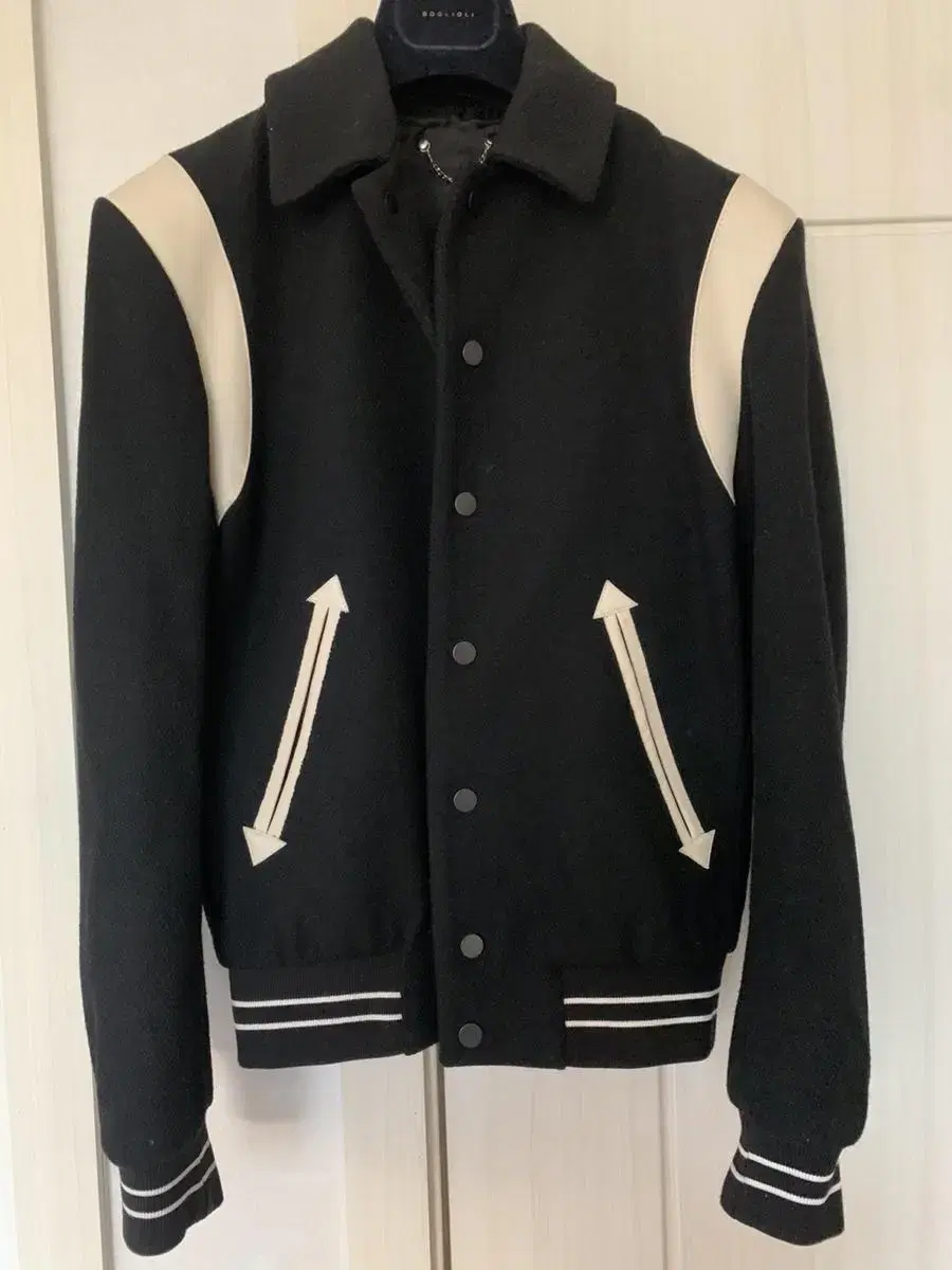 Savage Varsity Jacket M