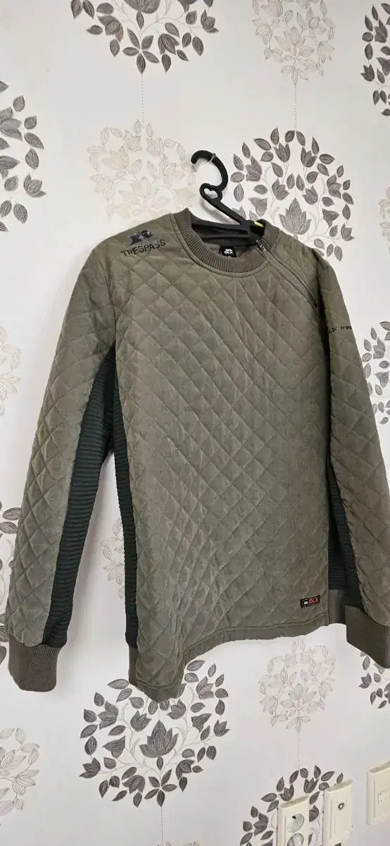 Trespass Quilted Tee (100)