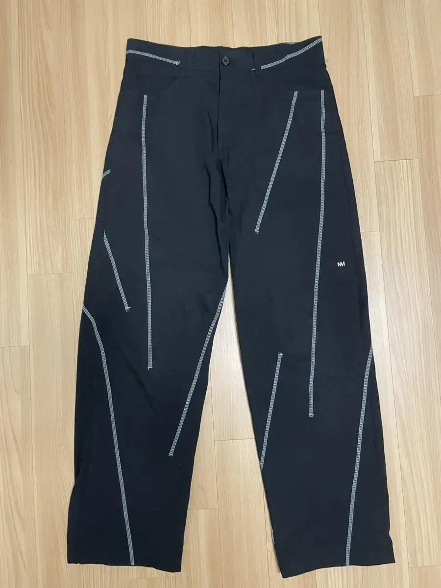 No Manual S.L Trousers M 30