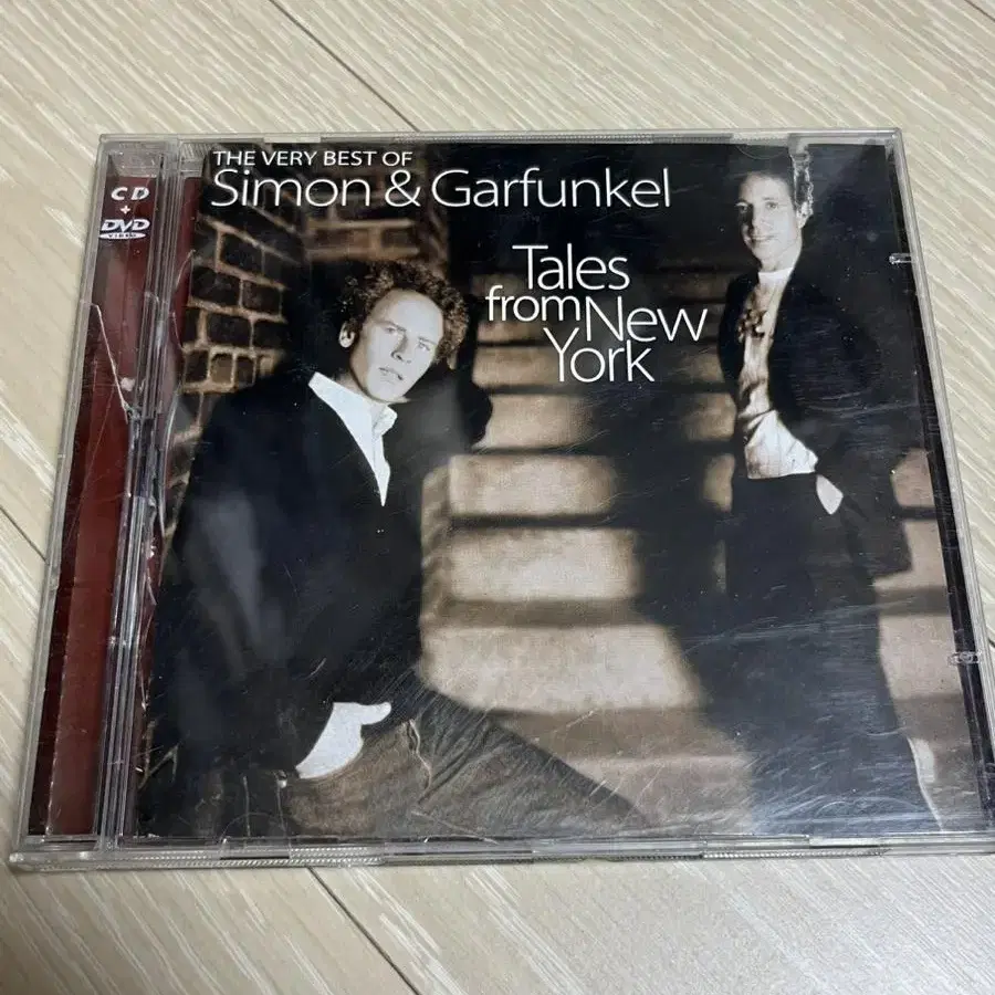 Simon & Garfunkel : Tales from New York