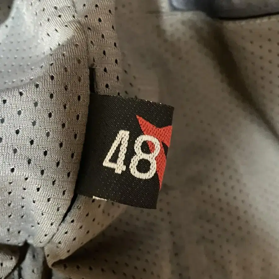 다이네즈 세탄따뚜에 KIDAL 가죽자켓 DAINESE 48