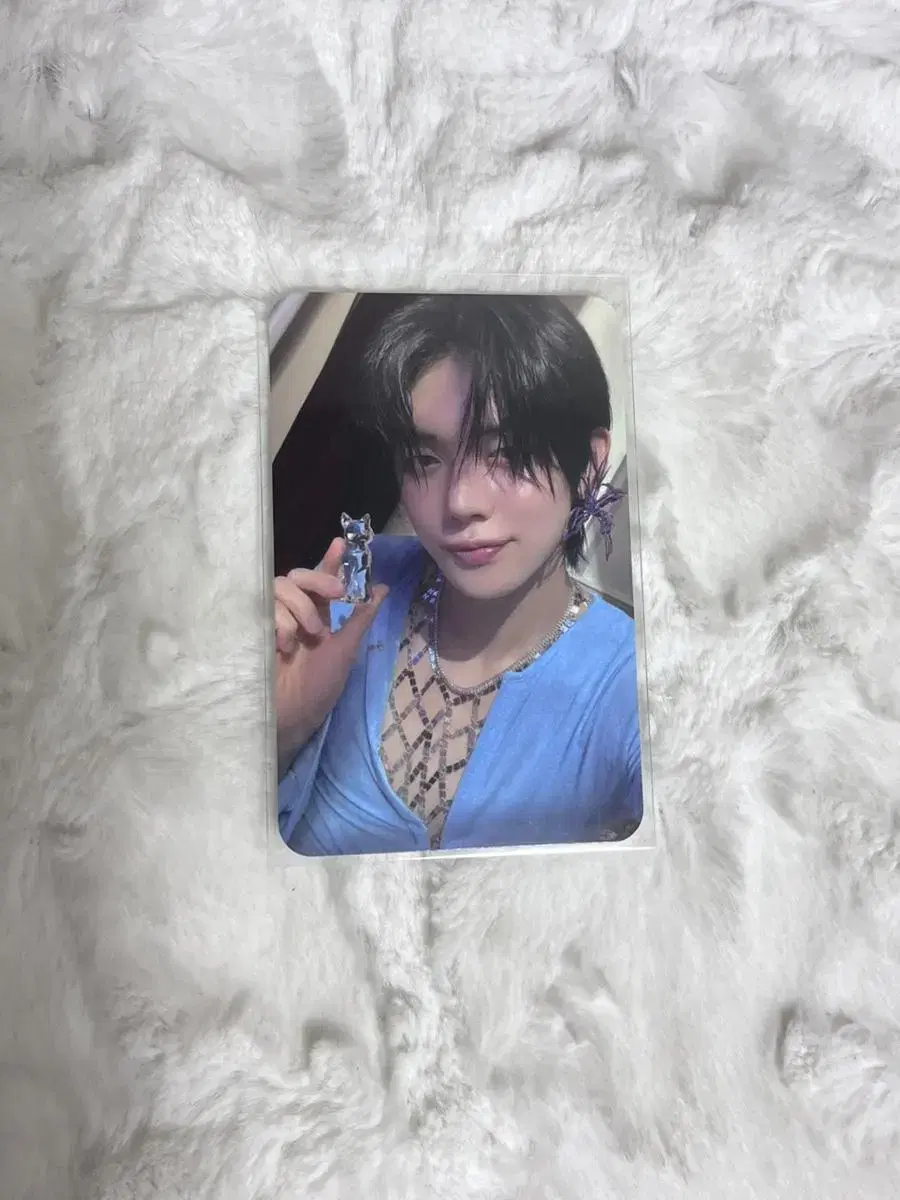 Shora yeonjun txt photocard