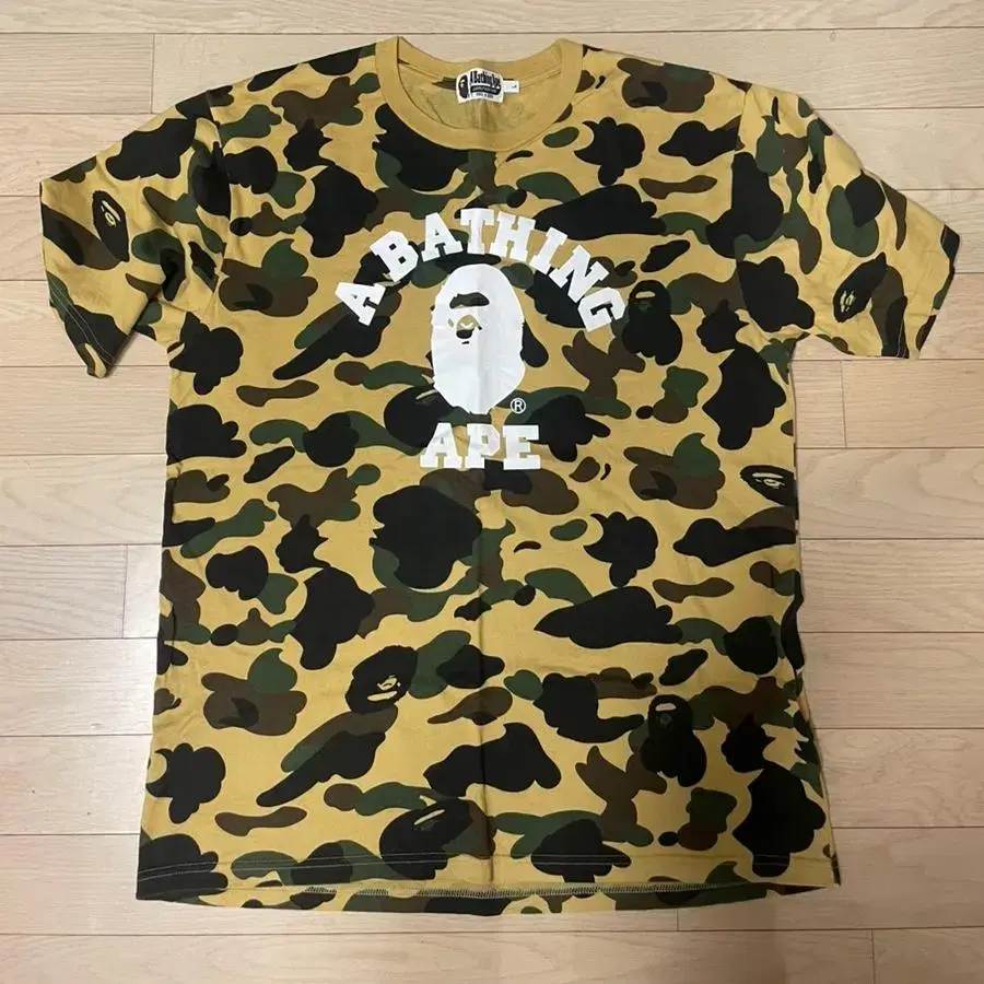 BAPE 베이프 1st 카모 컬리지 티 L사이즈