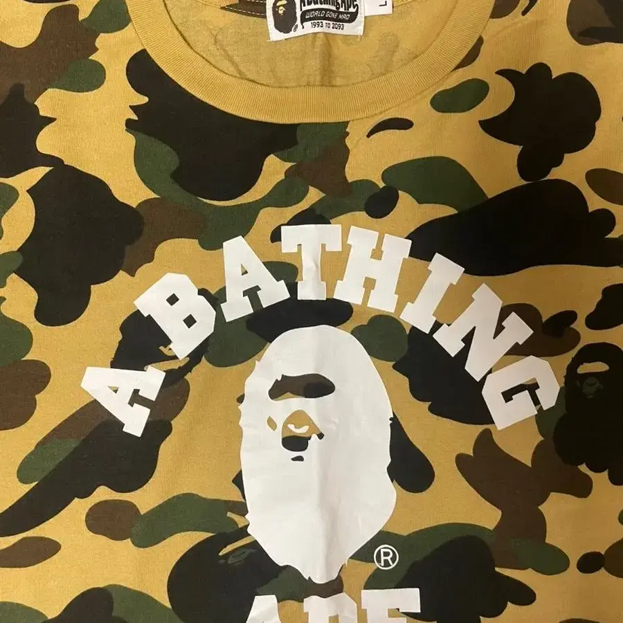 BAPE 베이프 1st 카모 컬리지 티 L사이즈