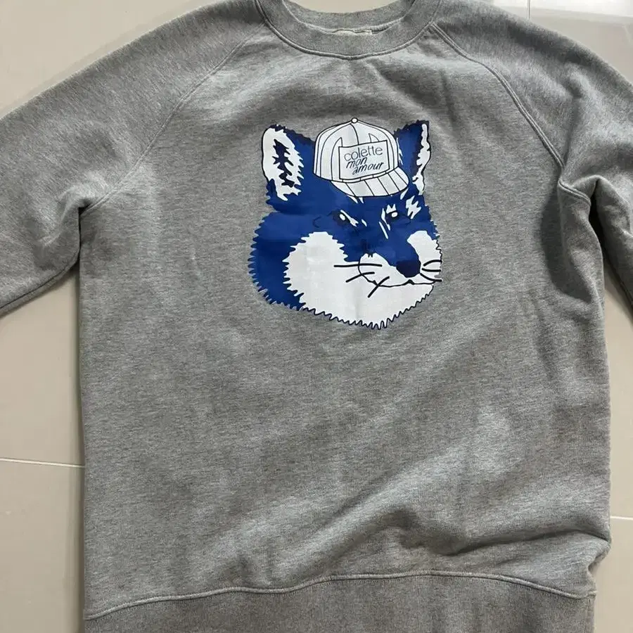 메종 키츠네 x colette crewneck