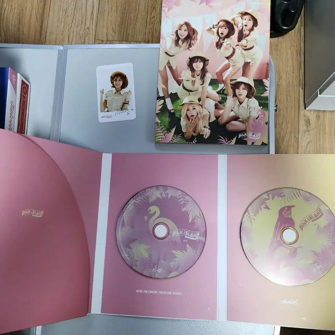 아이돌 걸그룹 에이핑크 DVD 콘서트 팝니다