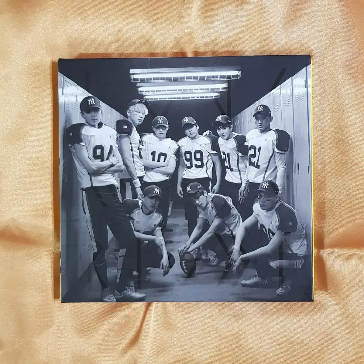 EXO Album Music CD Regular 2 Collection Package Love Me Right