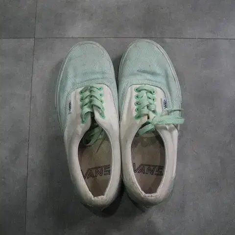 Vans era from colette paris