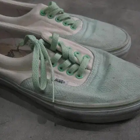 Vans era from colette paris