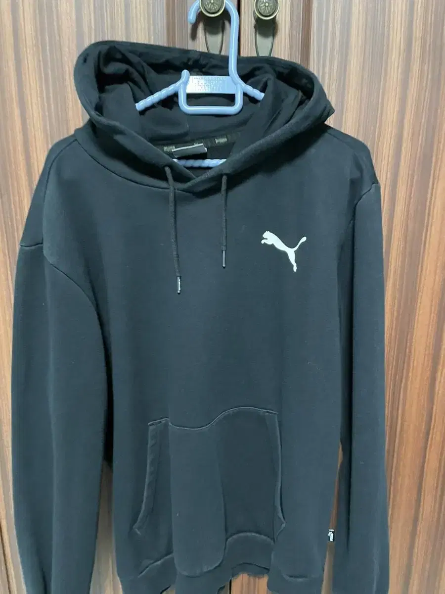 Sell Puma Hoodies.