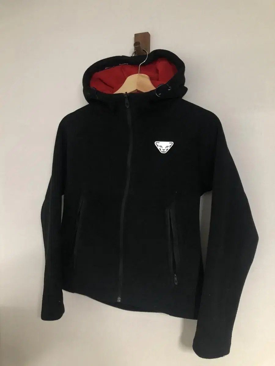 (85) Genuine Women's Dynafit Hoodie Zip Up