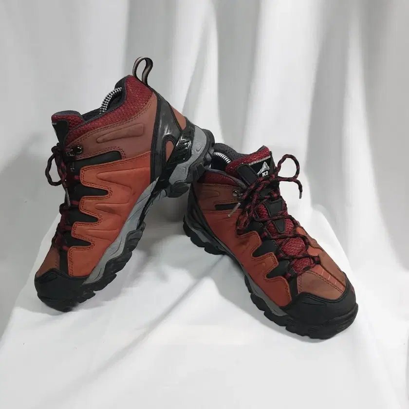 K2 Hiking/Trekking Shoes k2고어텍스,k2,k2등산화,k2트레킹화,트레킹화 on Bunjang with
