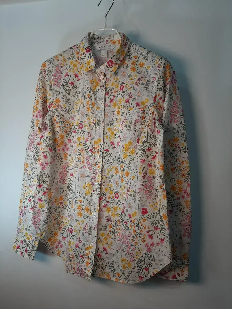 [S]Imported old navy flower shirt,Discount