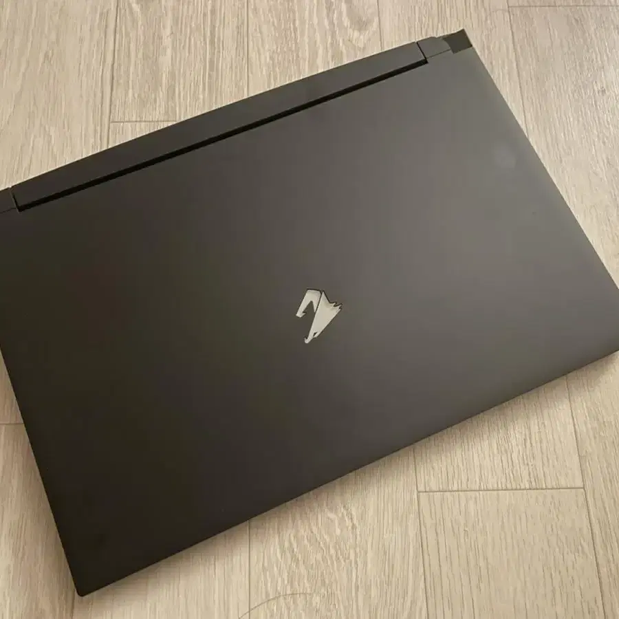 기가바이트 노트북 aorus 15p(YD)