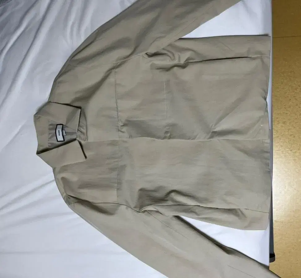 Men's Beige Jacket 100