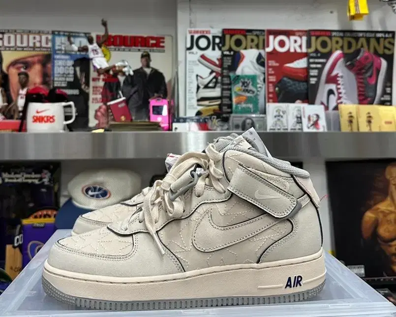 Nike Air Force 1 Mid '07 “Tear Away Pearl White” men size 11