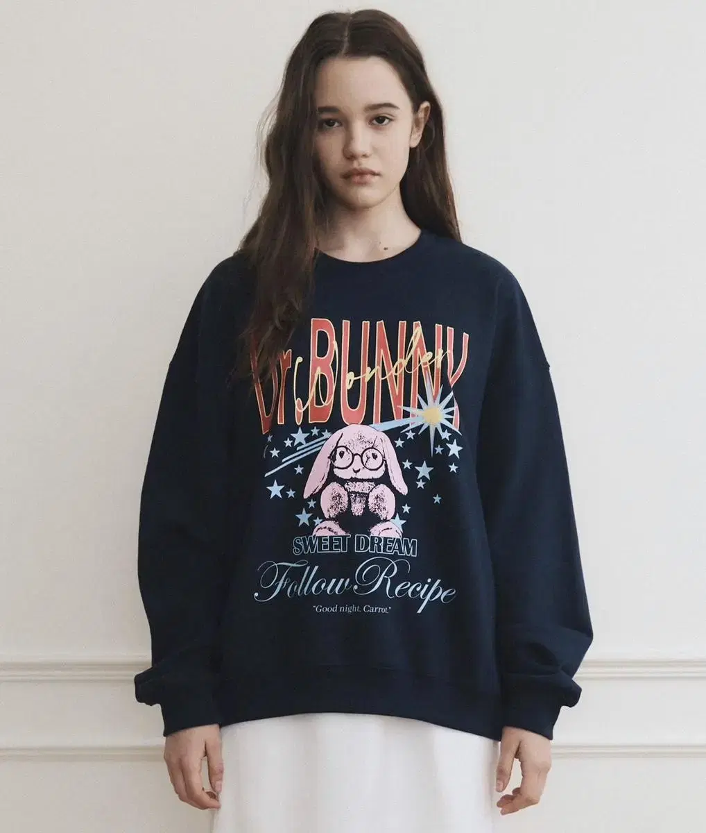 원더비지터 Bunny Dream Sweatshirt [Navy]