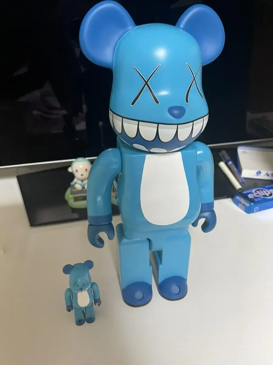 Kaws 카우스 촘퍼