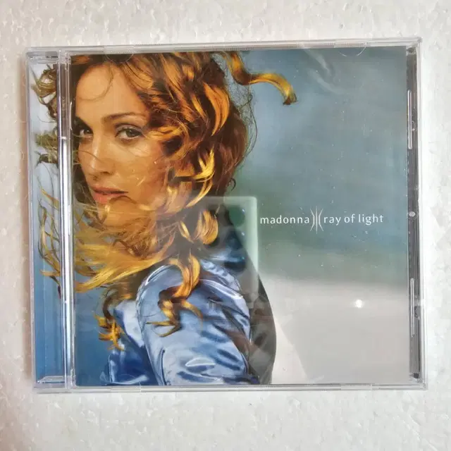 마돈나 Madonna Ray Of Light CD 미개봉 새상품