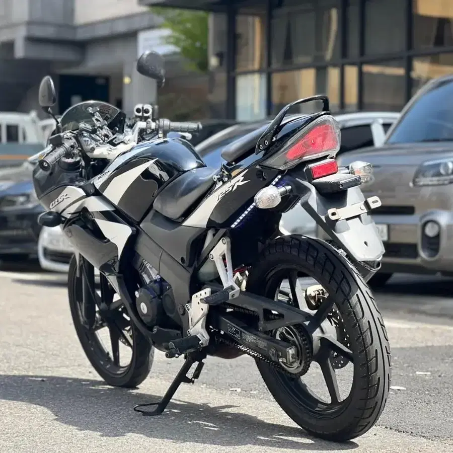 10년식 cbr125  75만원  시세보다저렴