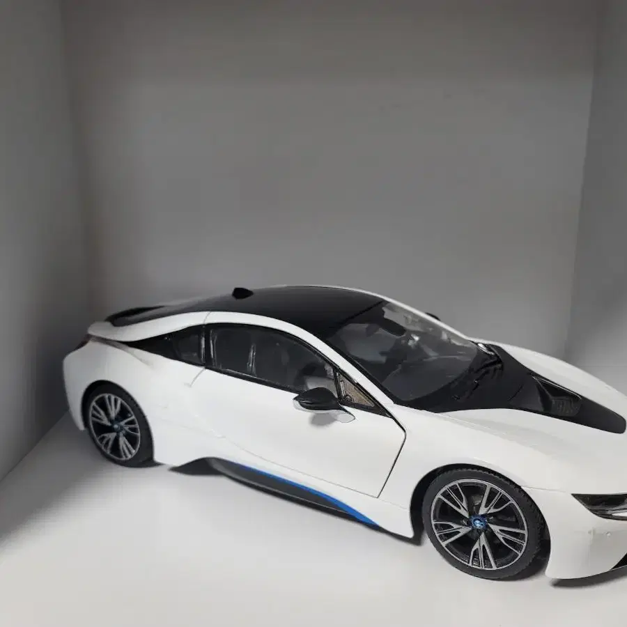 BMWi8 전동 장난감 차동차