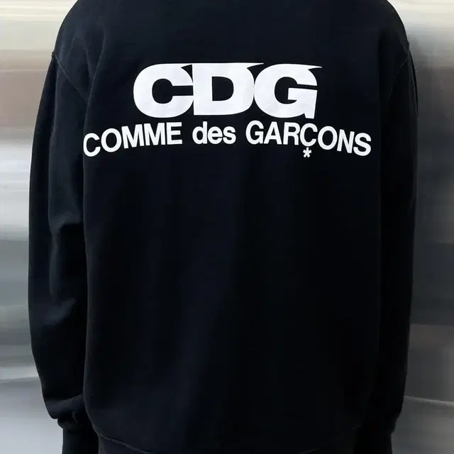 꼼데가르송 cdg 맨투맨 스웻셔츠 XL