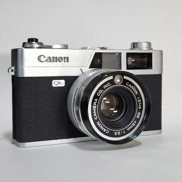 CANON CANONET--QL 25. 필름카메라.정상작동.