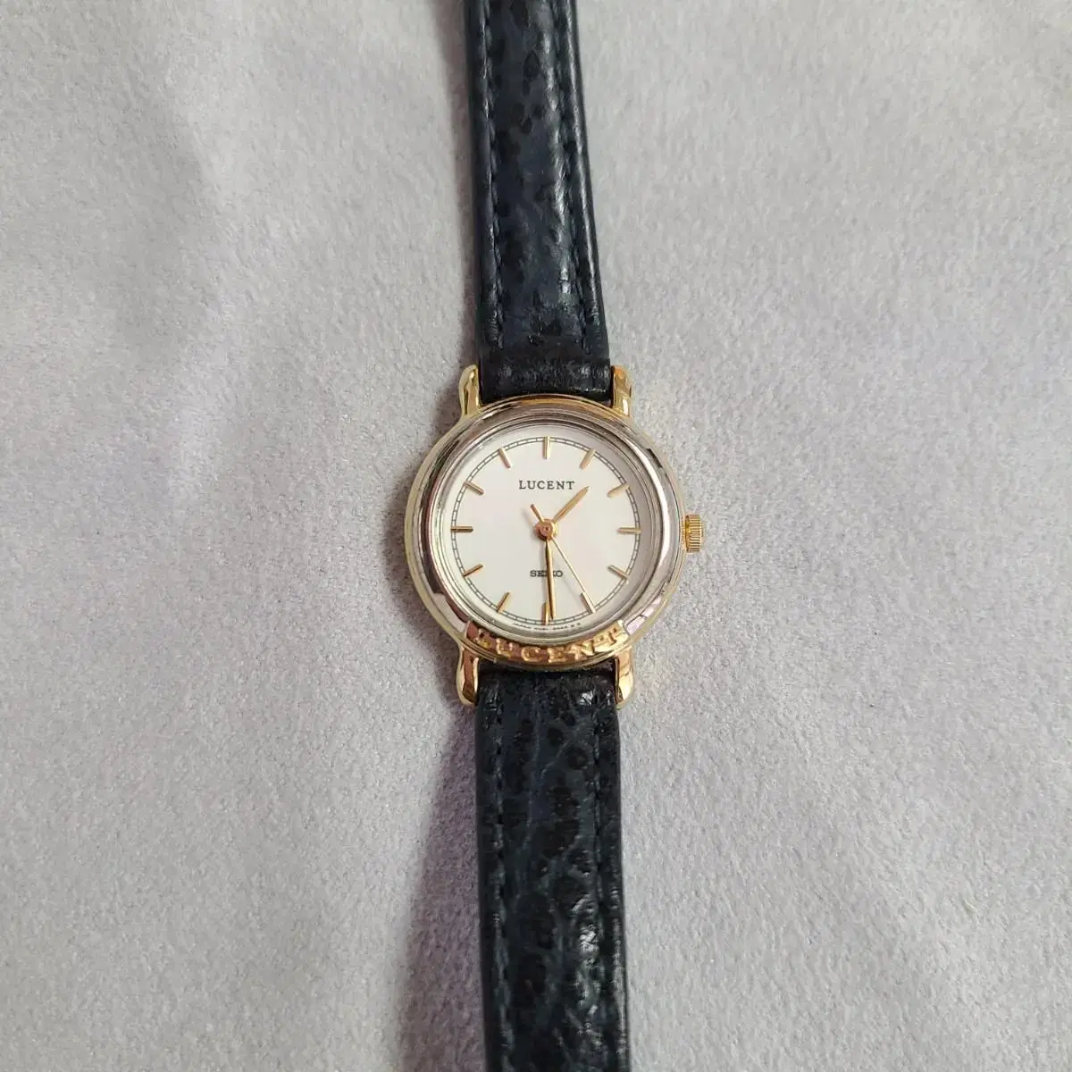 seiko lucent women's vintage watch