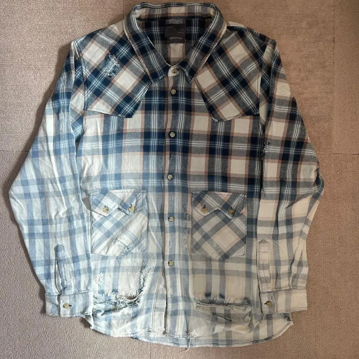 [ZARA] Peer of the Gods flavor bleached gradient damage flannel shirt