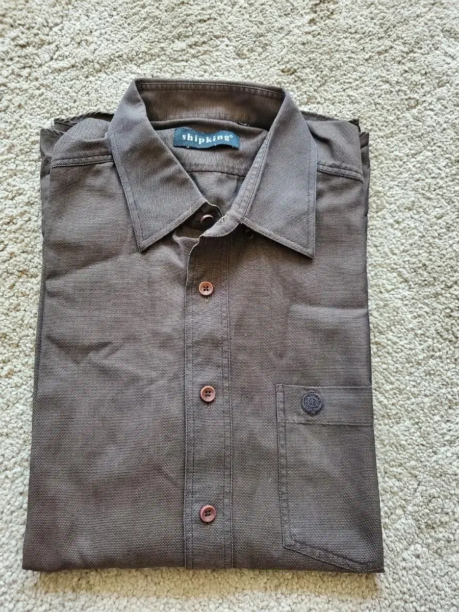 Men's Southern Shirt Almost New 105