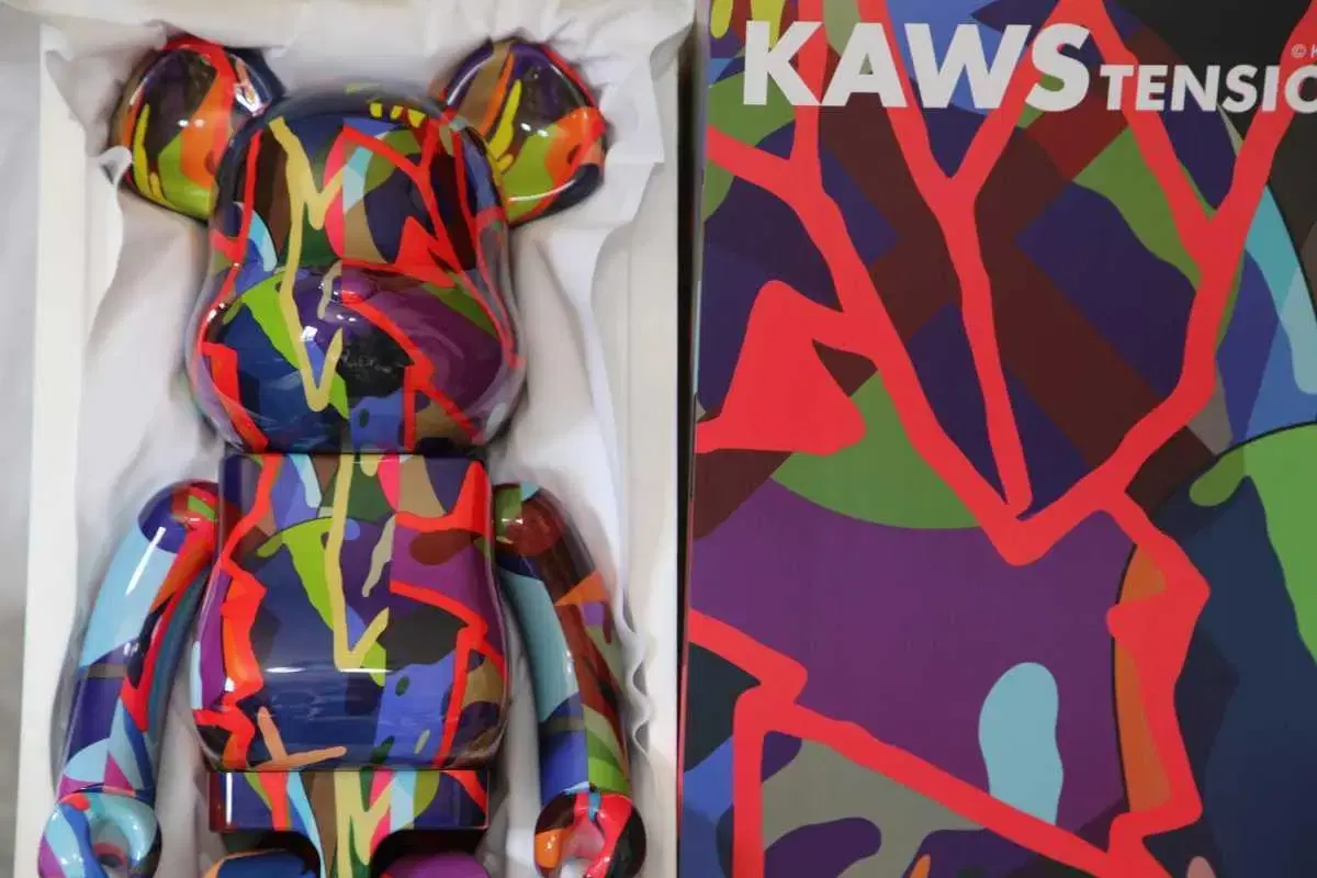 BE@RBRICK KAWS TENSION 1000