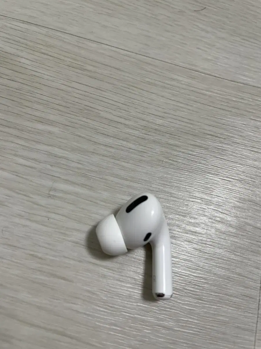 AirPods Pro right unit for sale