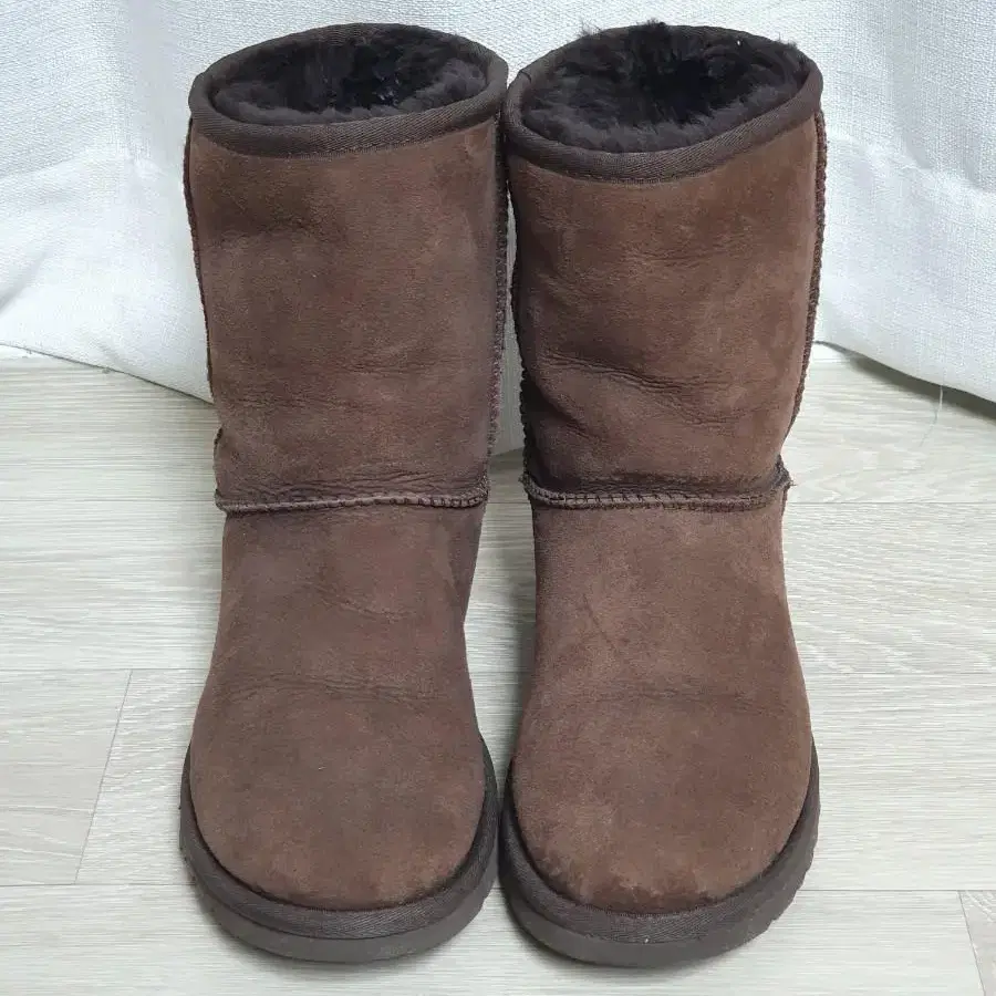 UGG 정품 어그부츠 초코브라운 230~240