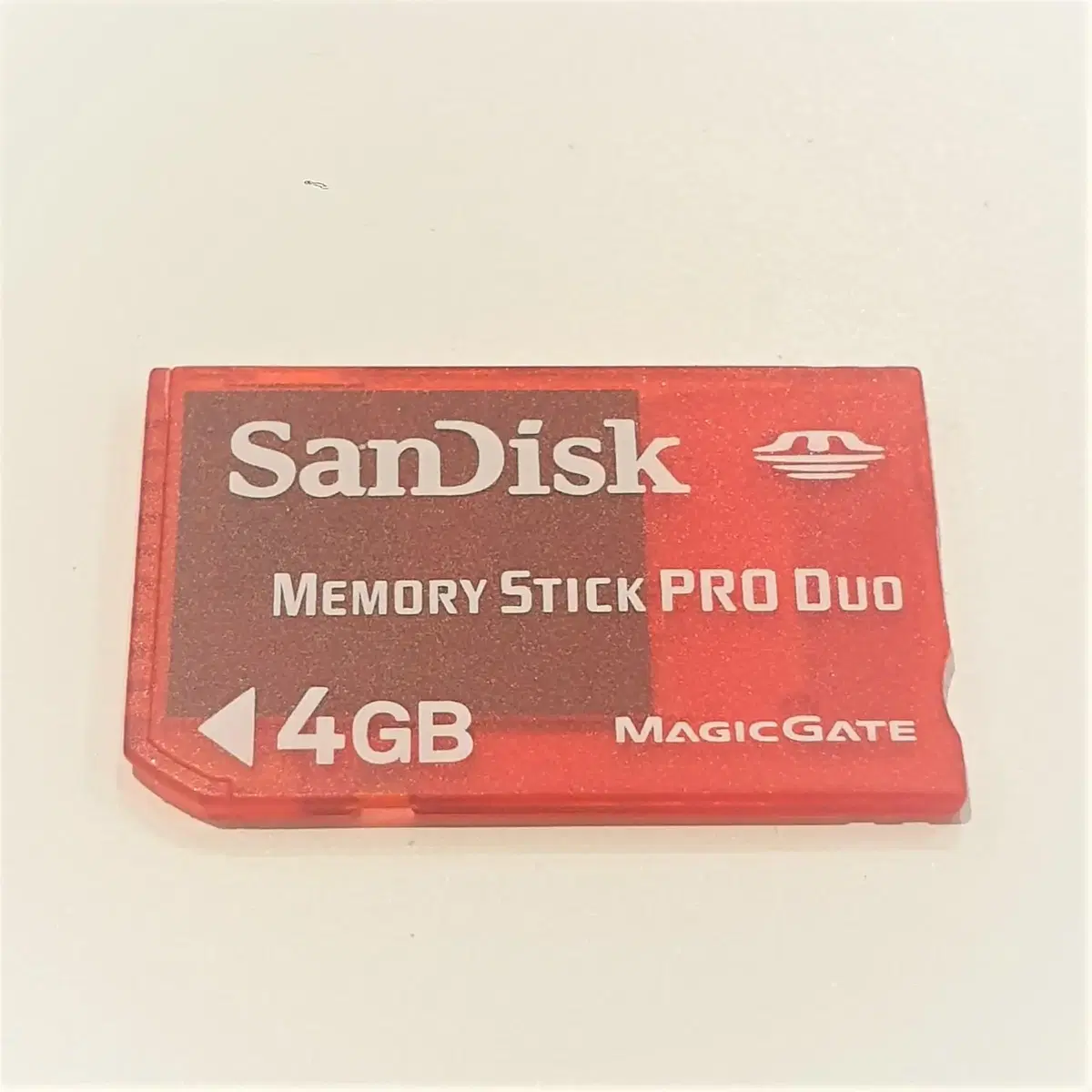 SANDISK  메모리스틱  4G