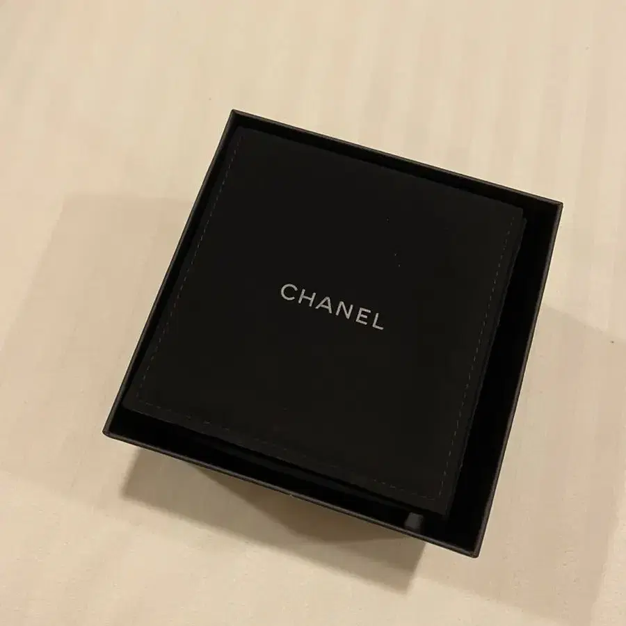 chanel 샤넬 트위드 하트 미니 백 or acc