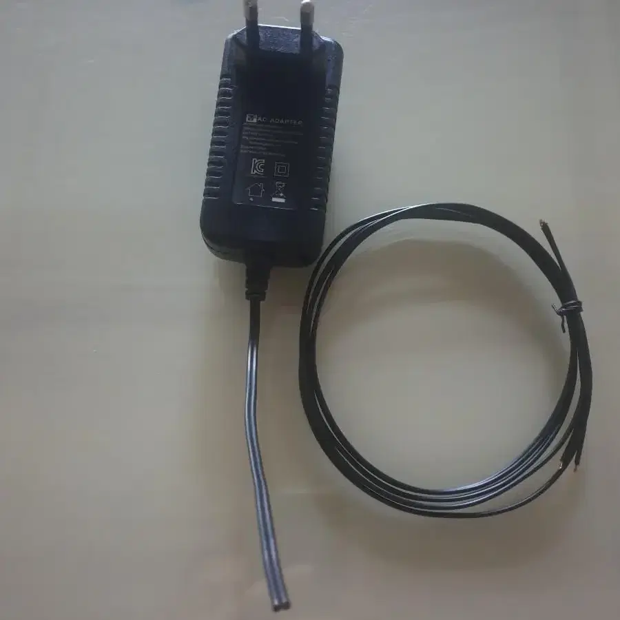 DC12V 2.0A DC5V 2.0A 아답터