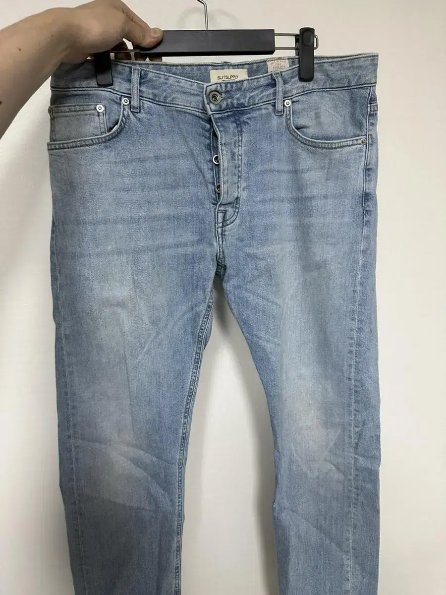 Suit Supply Light Blue Jeans Size 32