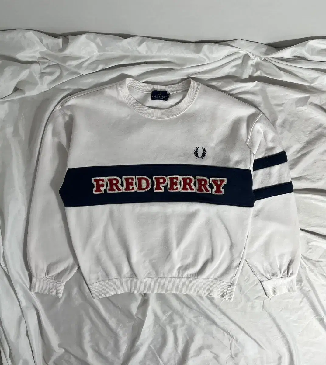 Fred Perry Embroidered Logo Sweatshirt