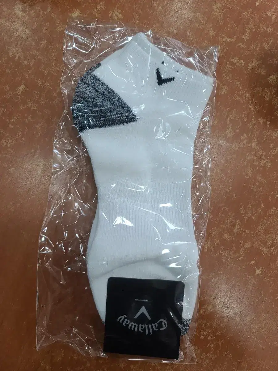 Sell genuine Callaway socks