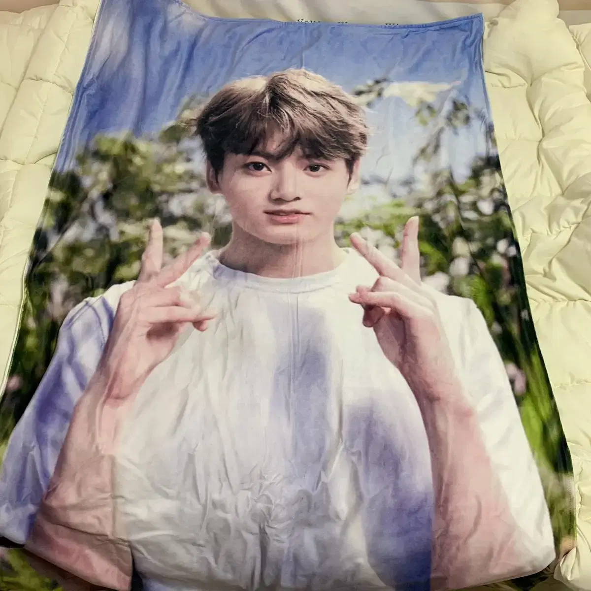 BTS jungkook blanket