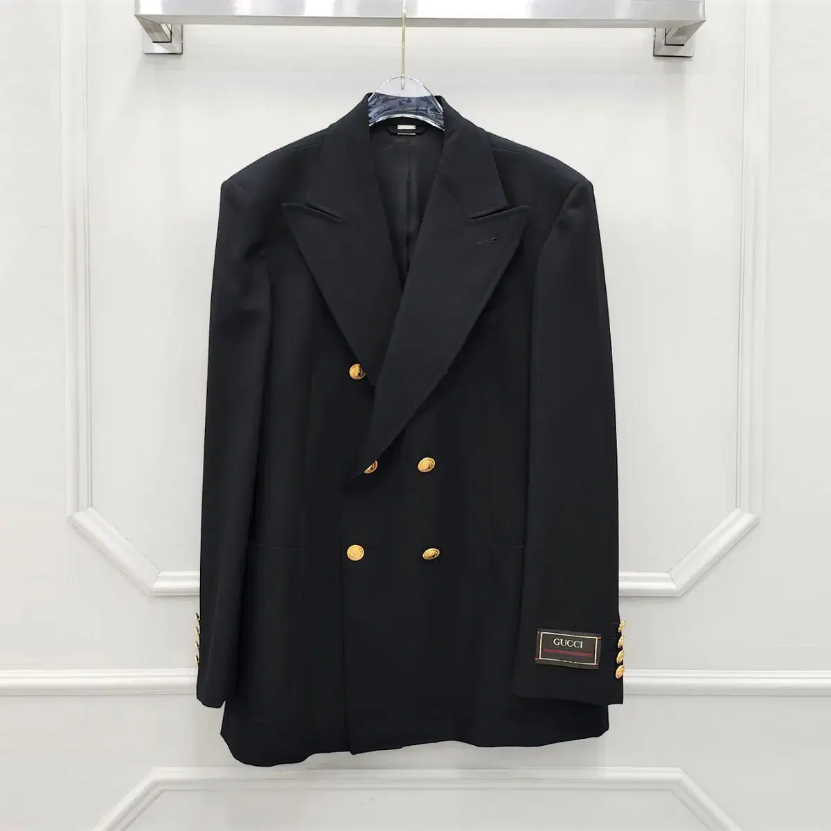 48 / Gucci wool double-breasted jacket