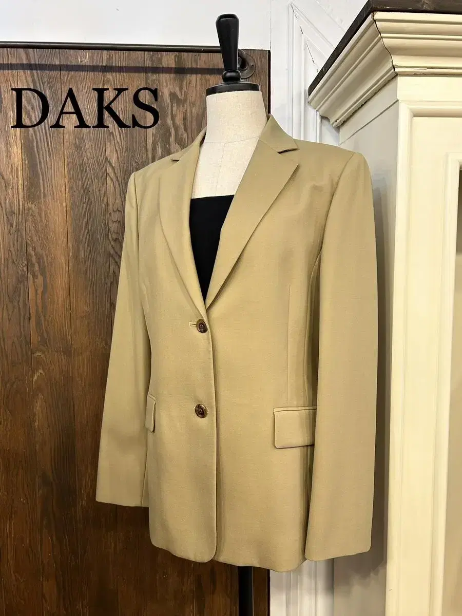 Genuine Daks Beige Slim Jacket