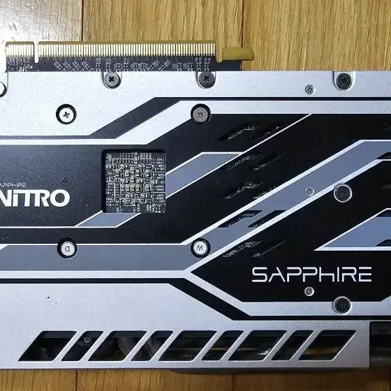 중고 라데온 사파이어 rx570 NITRO+