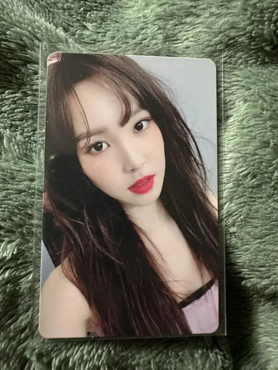 Gfriend yuju tropicalya photocard